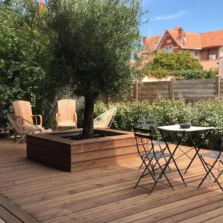 Maison En Duplex Hypercentre Soulac, 200m De La Villa